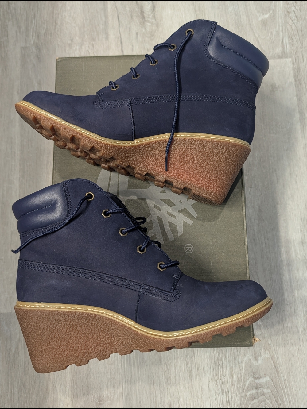 New Timberland Navy Wedge Lace-Up Ankle Boots - Women's